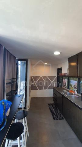 Empire Damansara 1