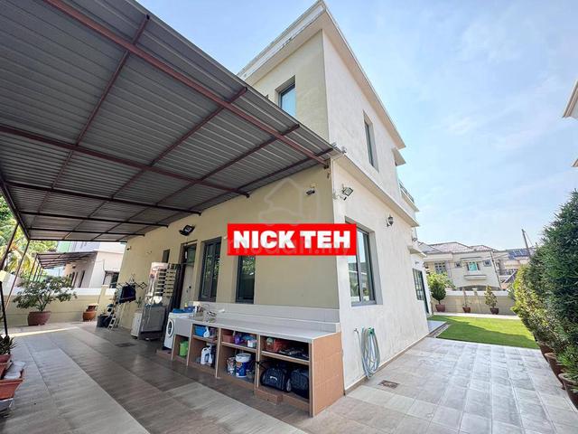 Landed 3 Storey Bungalow At Pulau Tikus Good Condition Fully Renovated 1
