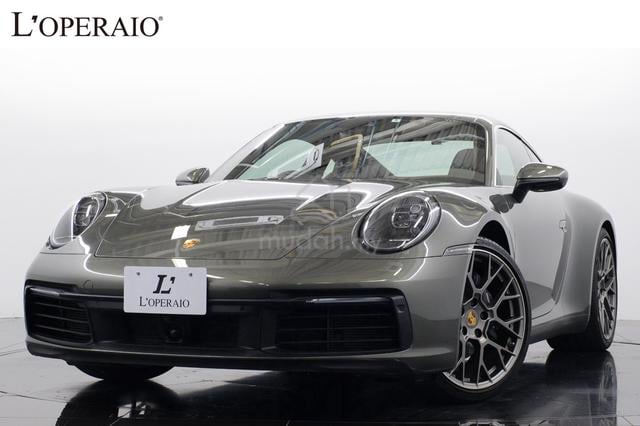 2022 Porsche 911CARRERA Aventurine Green - 2