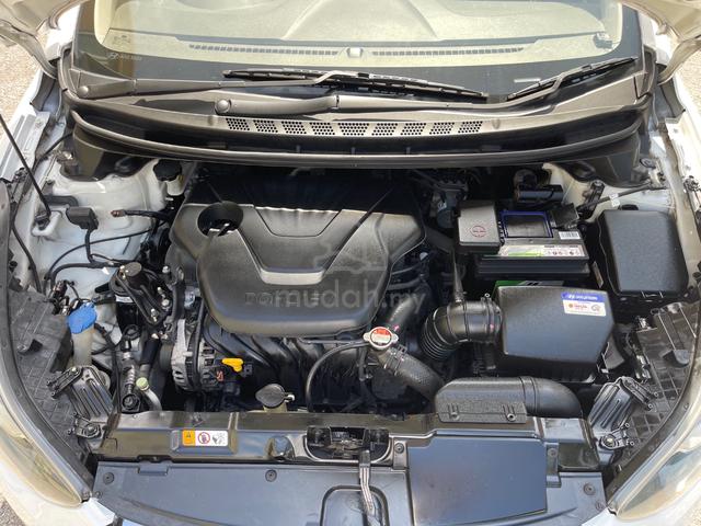 2013 Hyundai ELANTRA 1.6 STANDARD SPEC (A) - 4
