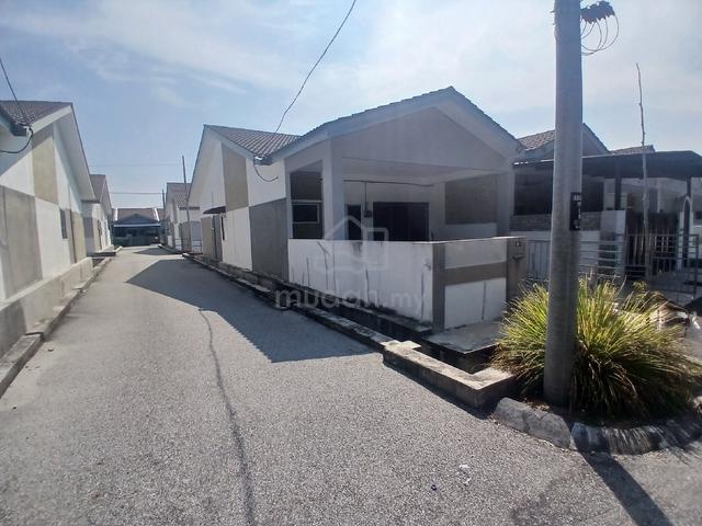 Rumah Teres End Lot Untuk Disewa 1