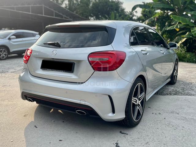LKEDAI 2015/2016 Mercedes Benz A250 AMG SPORTS 2.0 - 2