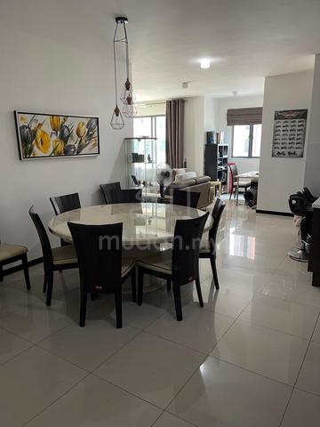 Mont Kiara middle room for rent 1