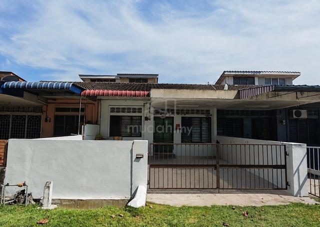 Jalan Kuala Kangsar / 1 storey / 22x70 / Facing Field / Kitchen Extend 1