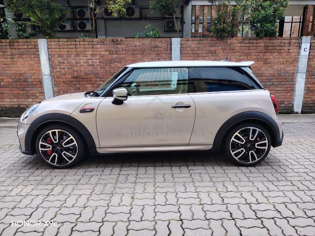 OFFER - 2022 Mini COOPER 2.0 JCW + HARMAN KARDON - 3