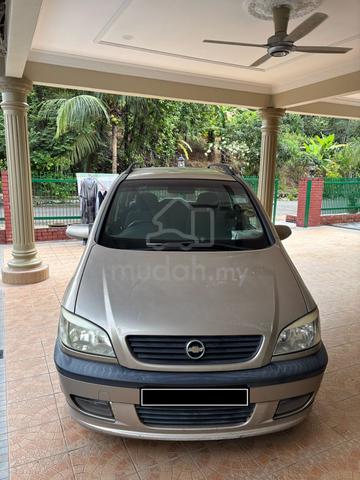 Chevrolet NABIRA 1.8 (A) 7 Seater - 3