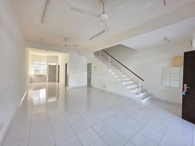 [Below Market] 2 Storey Terrace - M Residence 1, Tasik Puteri, Rawang 1