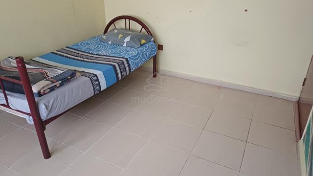 master bedroom 1