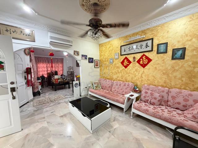 [Renovated] 2 Sty Terrace, Desa 12 , Bandar Country Homes , Rawang 1