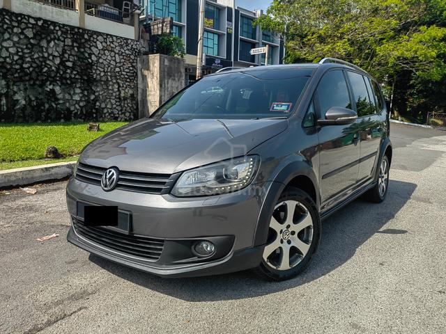 Volkswagen TOURAN 1.4 TSI (A)L/KEDAI OFER CASH TOP - 1