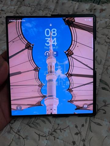Carousel Image