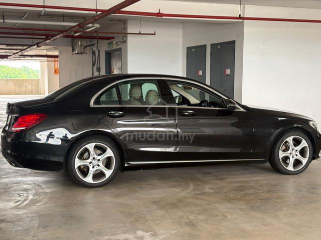 2016 Mercedes Benz C200 2.0 (A) 3 YR WRNTY / AMG - 5