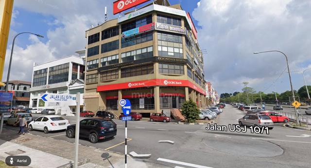 USJ 10 Taipan , FREEHOLD, Facing Mainroad , same row with OCBC Bank 1