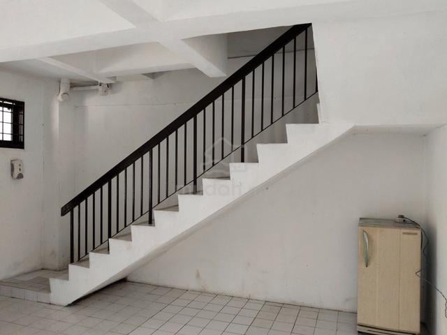 Pulau Indah D/S Terrace House 1