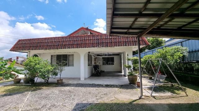 Kg Kuala Ampang (TamKong) Single Story Bungalow Well Maintain 1
