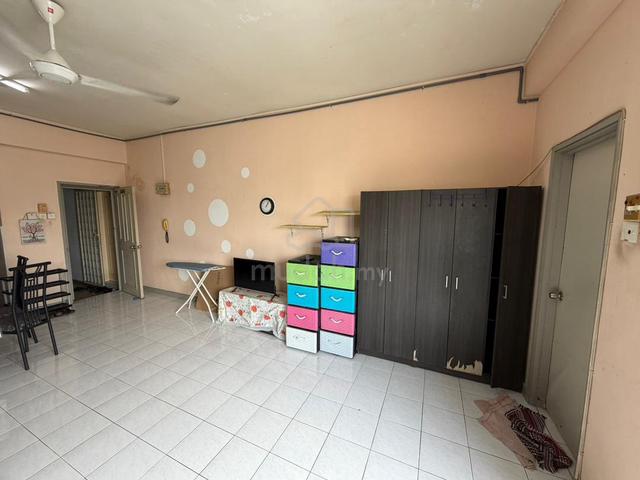 Ridzuan Condominium 1
