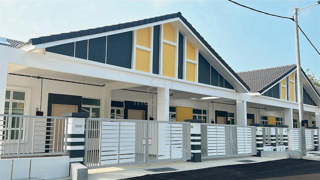 Freehold Single Storey Terrace House for Sale, Taman Merlimau Emas 1