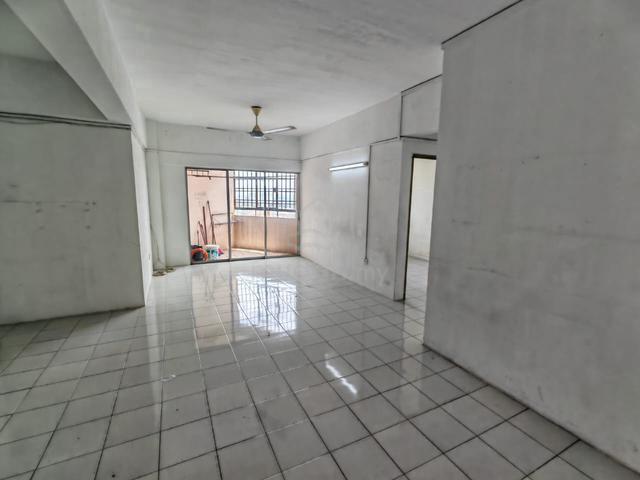 Sri Impian Apartment (Larkin Perdana) 1