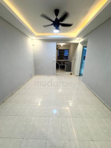 Flat Taman Plentong Utama 1