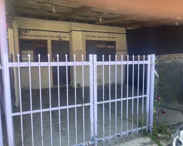 Freehold Taman Seri Mahkota teres 1