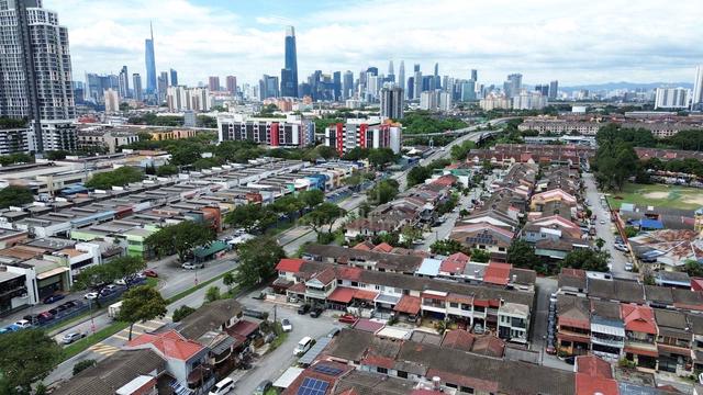 TERMURAH FULL LOAN 2 Storey Terrace Jalan Indah Taman Cheras Indah KL 1