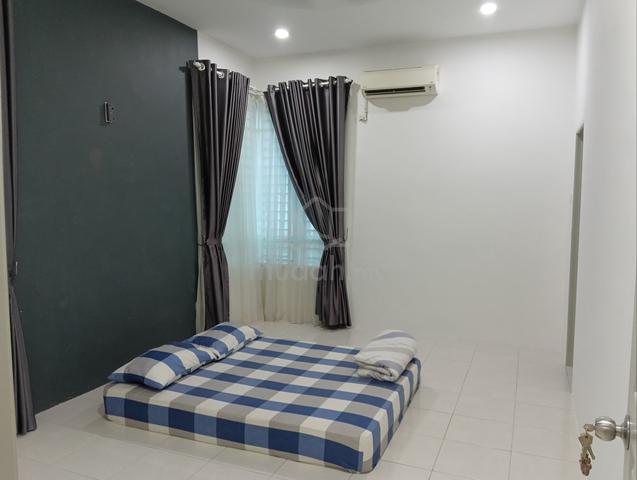 Bilik Sewa Rumah Depan HSB Taman Vistana 1
