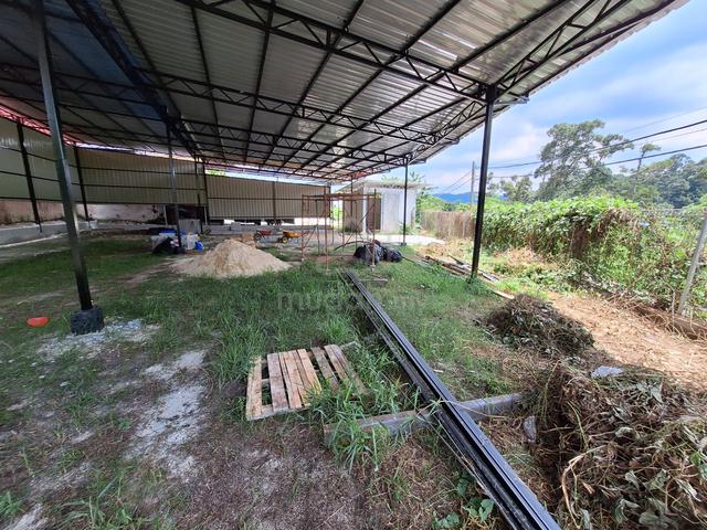 Hulu Langat Land With Roof Store 1