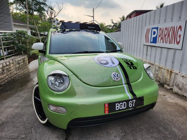 Volkswagen BEETLE 2.0 (A) - 1