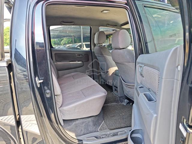 2011 Toyota HILUX 4X4 2.5 (M) - 5