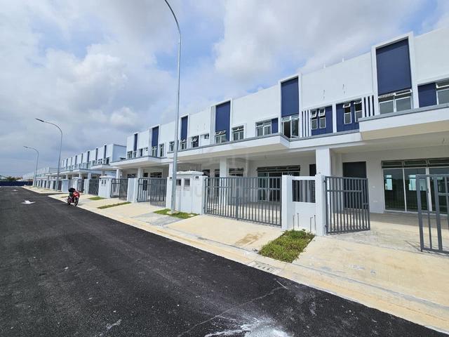Dato Onn New Phase Perjiranan 14 New House Condition 3