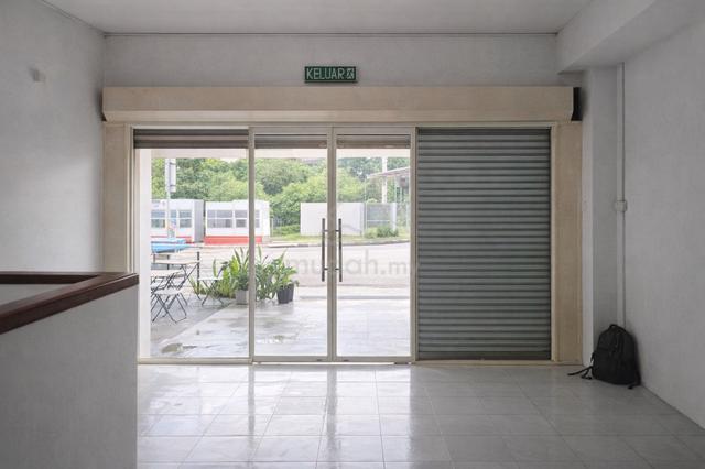 High Traffic Main Road Shop High Roi @ Denai Alam Shah Alam for Sale 1