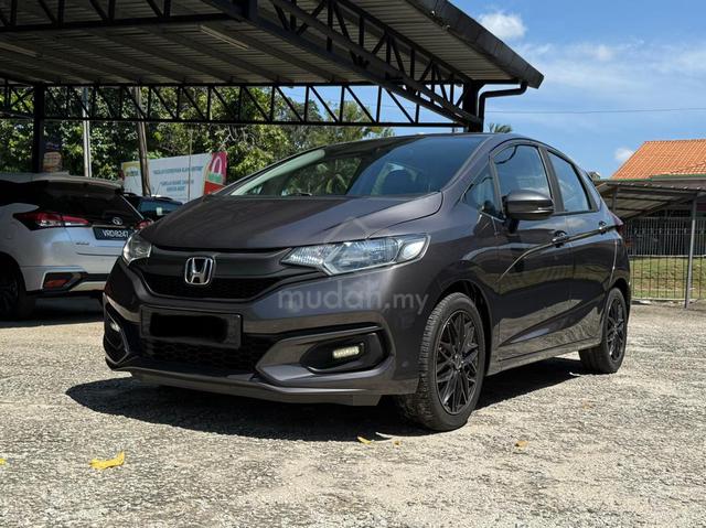 2020 HONDA JAZZ 1.5L V SPEC GK FACELIFT Sport - 2