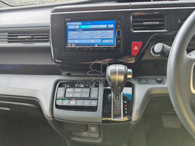 2021 Honda Stepwagon Spada Mileage 38k KM GRED 4.5 - 5