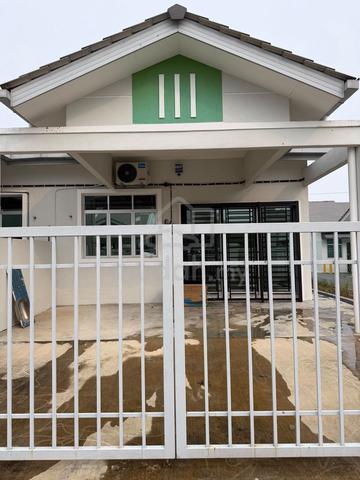 Rumah Untuk disewa (end lot) Taman Anjung Gapam 1