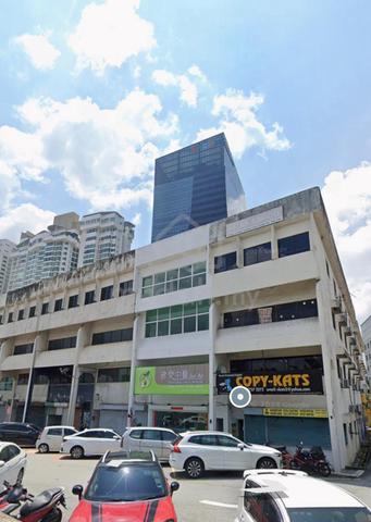 End Lot Shop lot @ DAMANSARA UPTOWN, PETALING JAYA 1