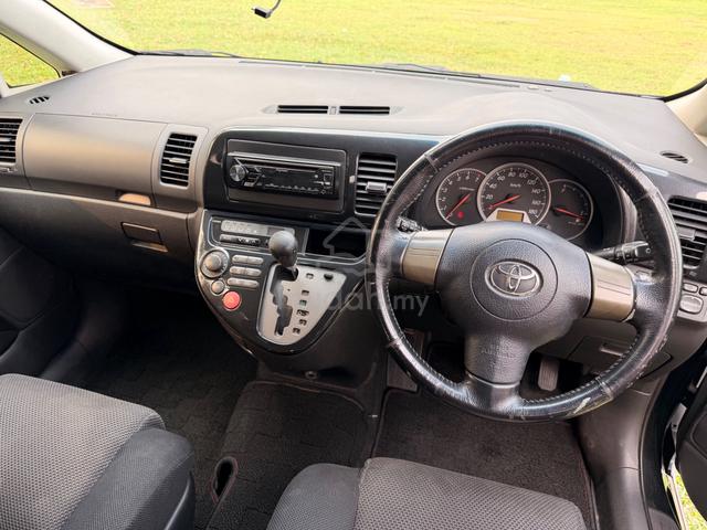 2003 Toyota WISH 1.8 TYPE G sun roof 1 owner - 5