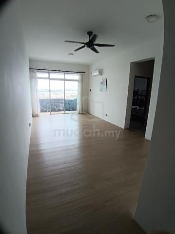 SkyVilla Condominium (MJC) 1