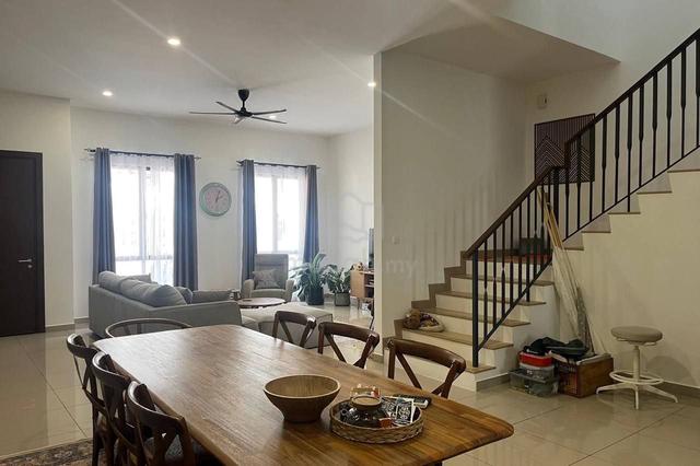2-Storey Linked House @Setia Safiro, Cyberjaya suit for growing family 1