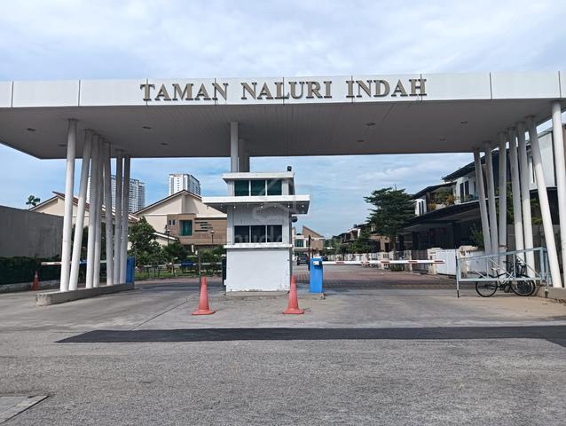 ( 👍👍👍 Must Rent 👍👍👍) Taman Naluri Indah Guard & Gated 1