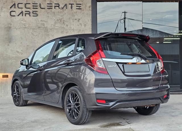 2020 Honda JAZZ 1.5 V GK Facelift sporty - 2