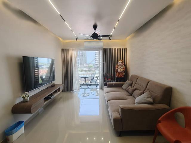 Admiral Residences 1