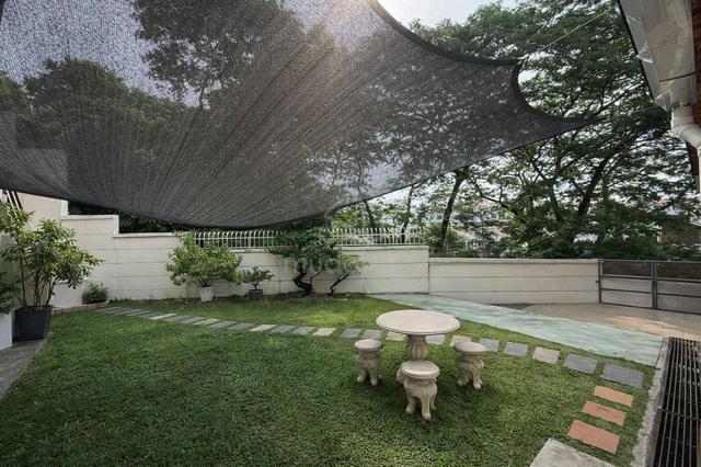Semi Detached House Big Garden For Sale At Sungai Ara/ Bayan Lepas 1