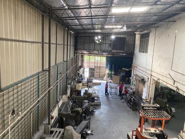 Permatang Tinggi Fully Extend 2 Storey Semi-D Factory side by side 1