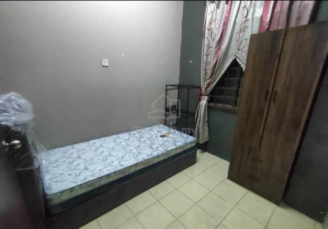 Bilik sewa untuk lelaki di Taman Seri Dagang Bukit Changgang Banting 1