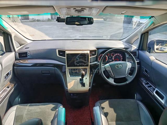2013 Toyota VELLFIRE 2.4 GOLDEN EYES II S/ROOF 360 - 5