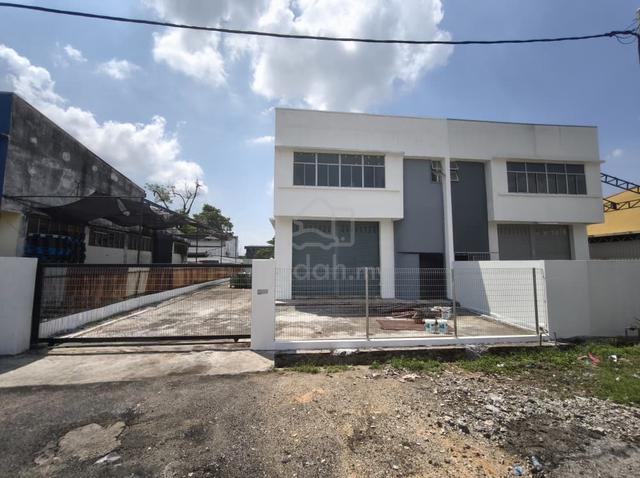 [ Semi D Warehouse  ] Seri Pagi Bukit Sentosa Rawang 1