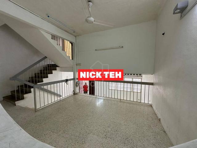 Landed 2 Storey Terrace At Greenland Tembaga Georgetown Unfurnished 1
