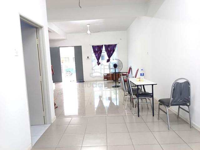 Rumah Teres 2 Tingkat Untuk Disewa 1