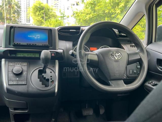 2015 Toyota WISH 1.8 X 4WD/ Can Loan/ 3yWrty/ 1Own - 5