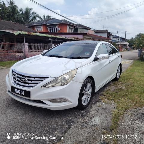2011 Hyundai SONATA 2.4 GLS (A) - 1